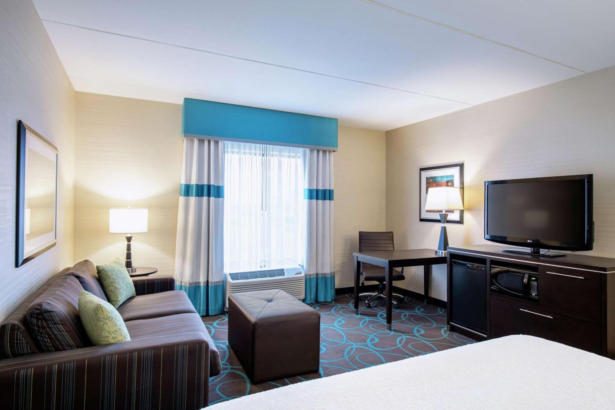 Hampton Inn By Hilton Winnipeg Bagian luar foto